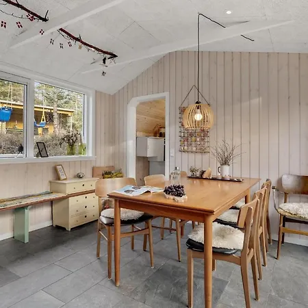 2 Bedroom Amazing In *