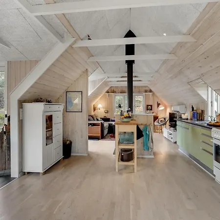 2 Bedroom Amazing In Ferienhaus Hemmet